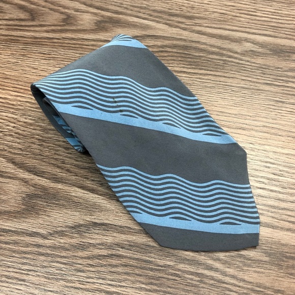 Leonardo Blue w/ White Swirl Stripe Silk Tie - Picture 1 of 4